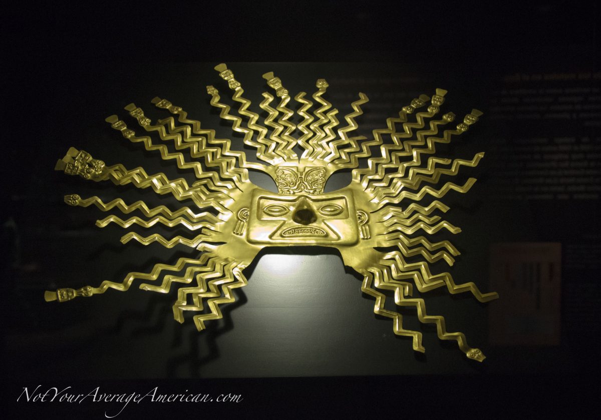 A Gold Exhibit Worth Seeing at the Casa de la Cultura