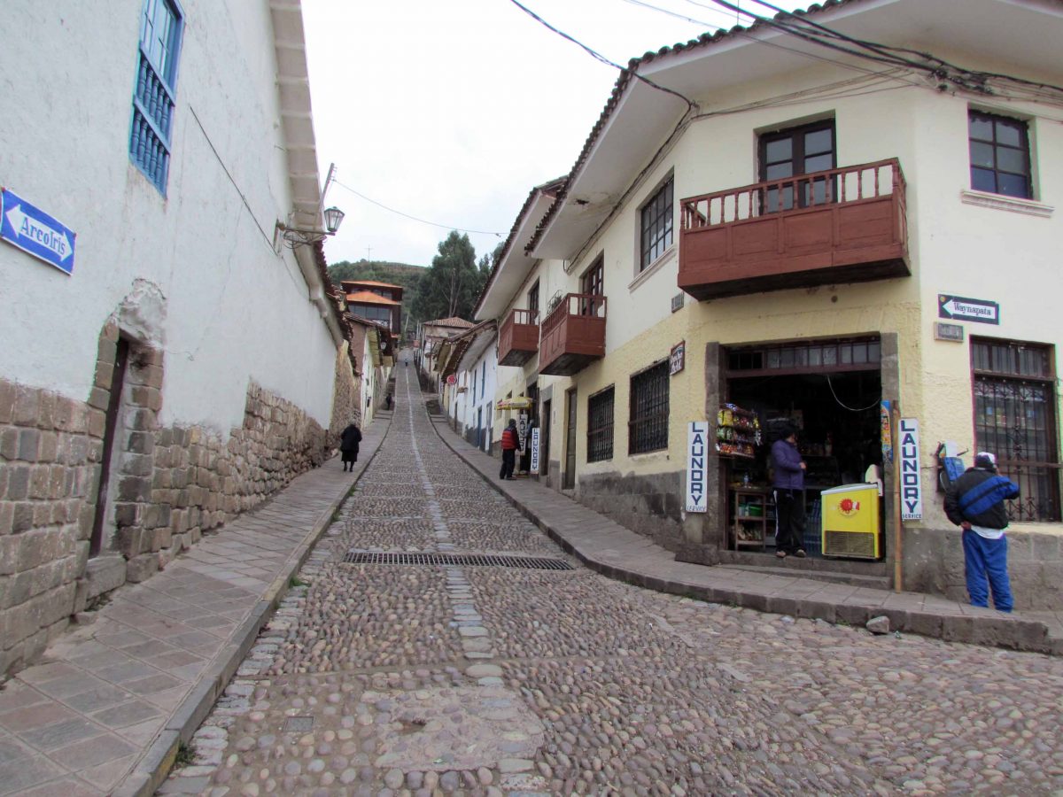 Early morning on a small street in Cusco, Peru | ©Angela Drake