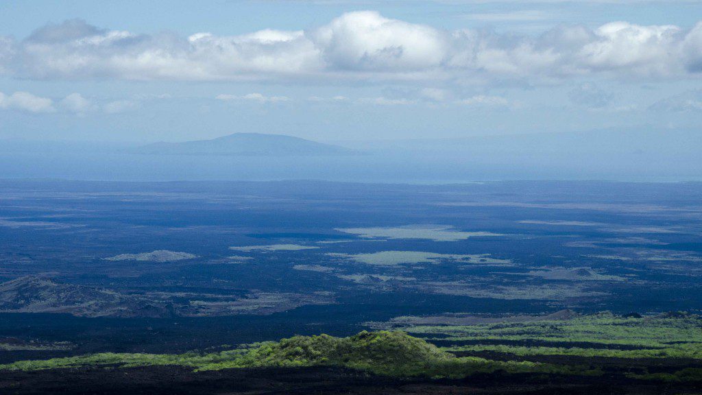 Isla Santa Cruz seen from Volcán Chico