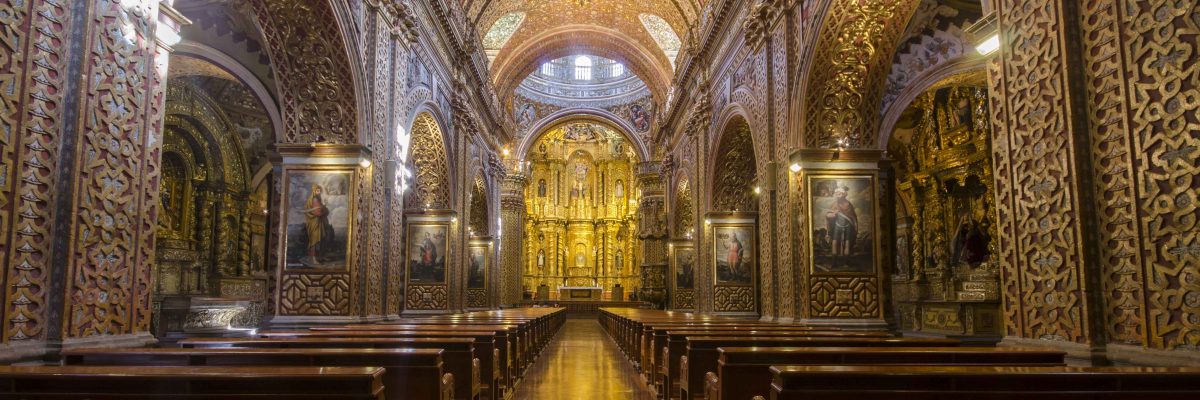 La Compania de Jesus, Quito, view towards altar