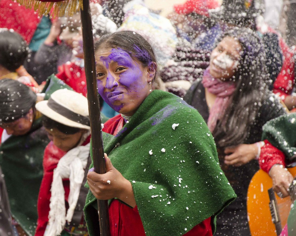 Colored flour, Carnaval in Guamote