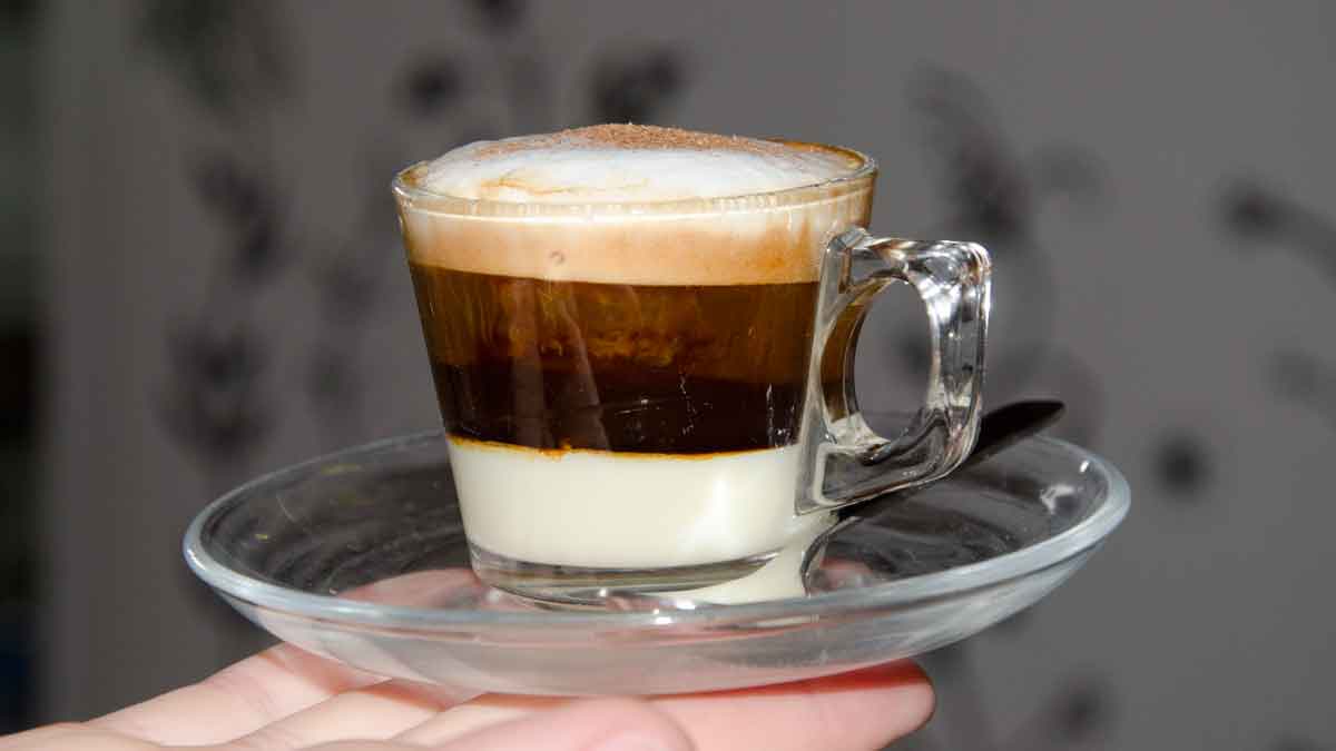 Espresso Drink, Cafe Intag, Cotacachi | ©Angela Drake
