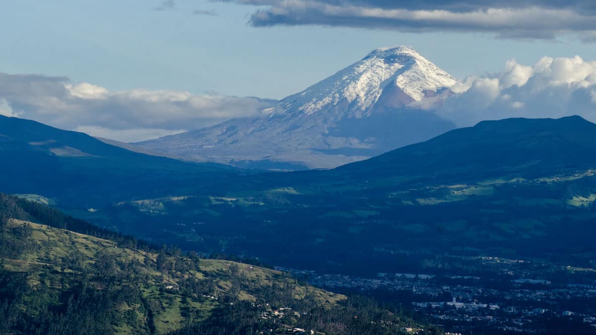 The Volcano Antisana photographed along the E-20 at Sector La Virgin, Ecuador | September 2015 | © Angela Drake