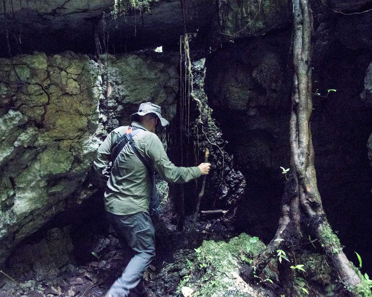 The author hiking through the Labyrinth of a Thousand Illusions, Ecuador | ©Angela Drake