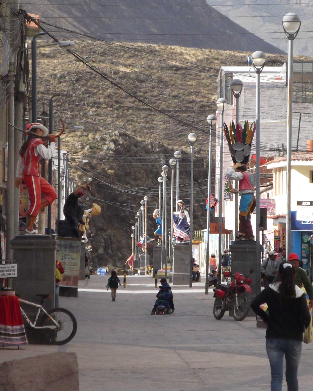 Avenida Salaverry, Chivay, Peru | ©Eleanor Hughes
