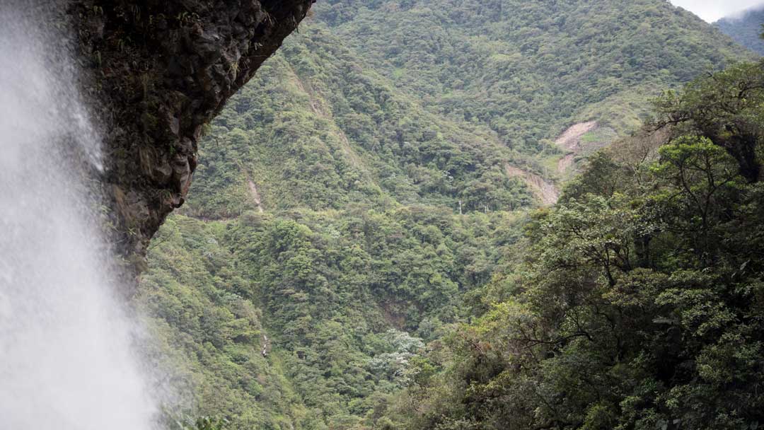 View from the Isla del Pailon Trail, Pailon del Diablo, Rio Verde, Ecuador | ©Angela Drake
