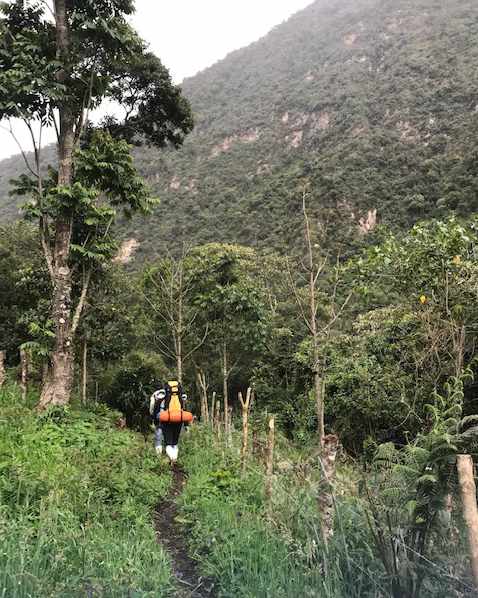 Hiking to Laguna Puruhanta, Imbabura, Ecuador | ©Becky Wandell Hiking to Laguna Puruhanta, Imbabura, Ecuador | ©Becky Wandell