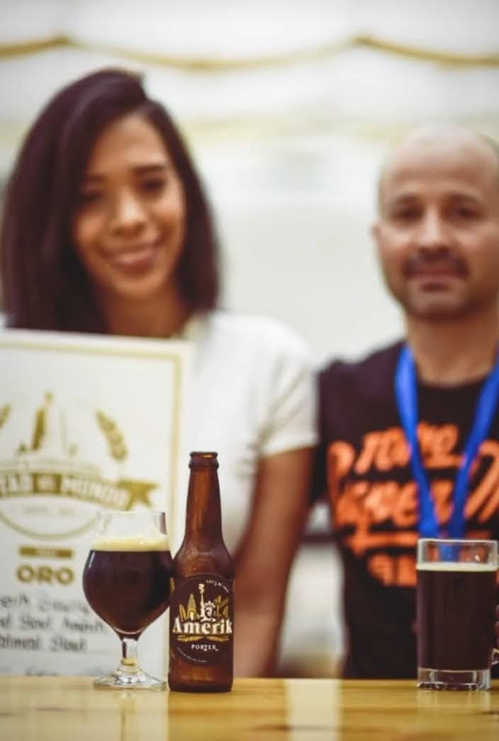 Gina and Oscar with their award winning artisan beer Gina and Oscar with their award winning artisan beer