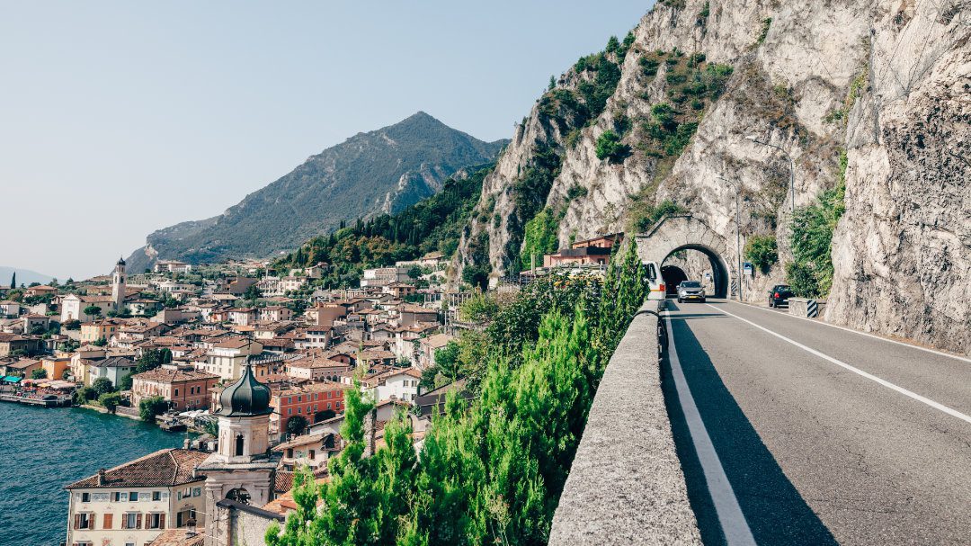 Driving In Italy? It’s a lot like driving in Ecuador!