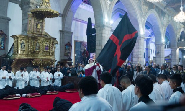 Arrastre de Caudas in Quito: Witnessing an Ancient Rite